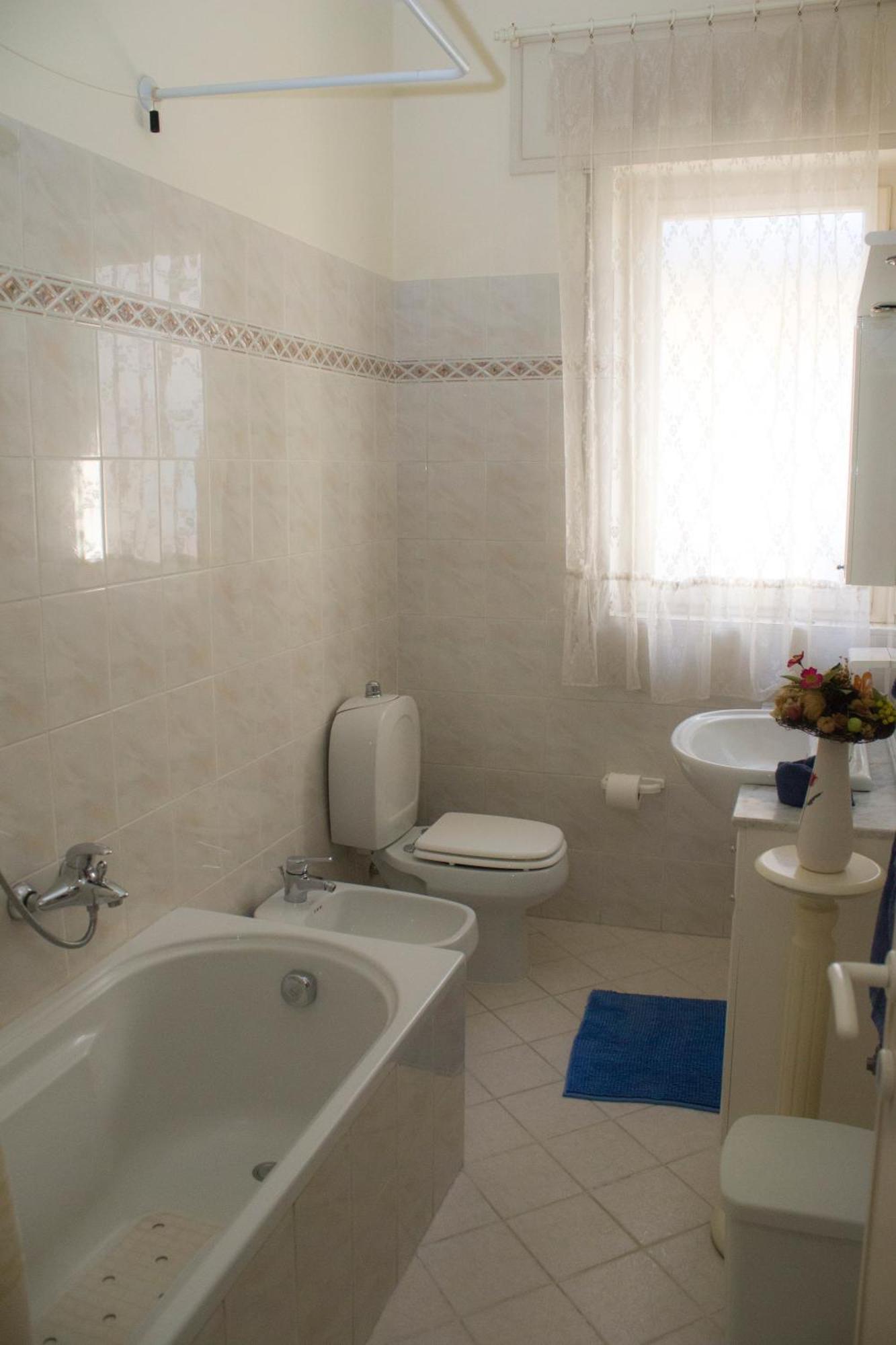 Summer Apartment Viareggio Bagian luar foto